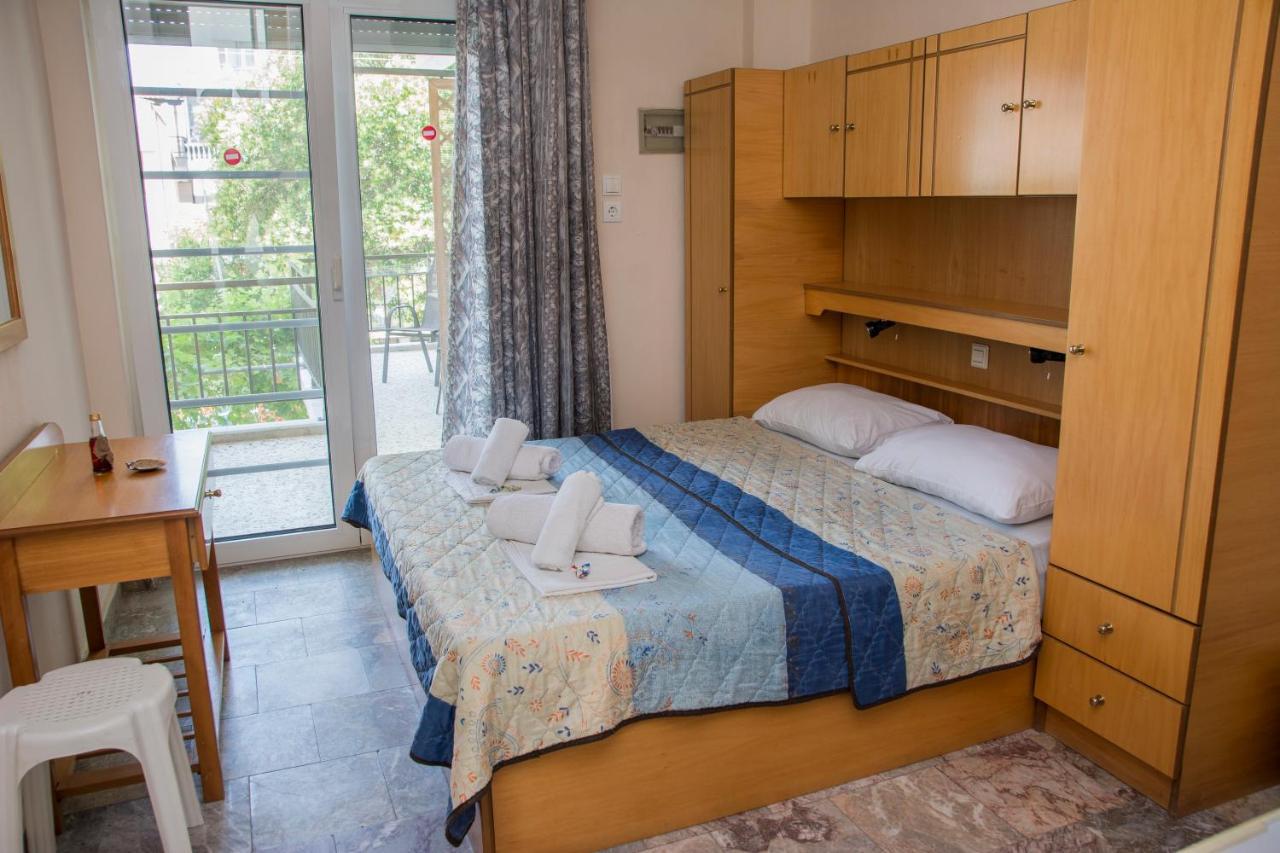 Apartments Tania Paralia Dionysiou Esterno foto