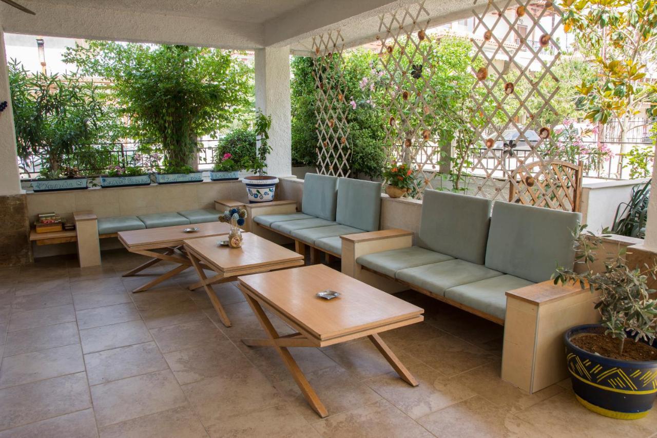 Apartments Tania Paralia Dionysiou Esterno foto